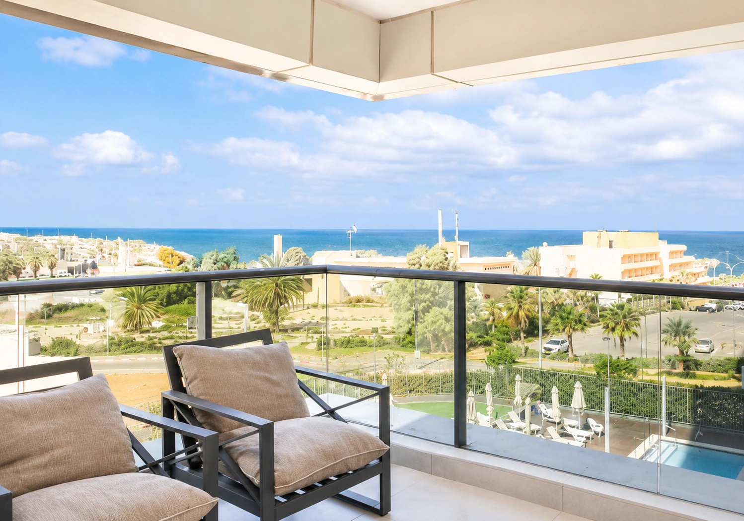balcony-magazine