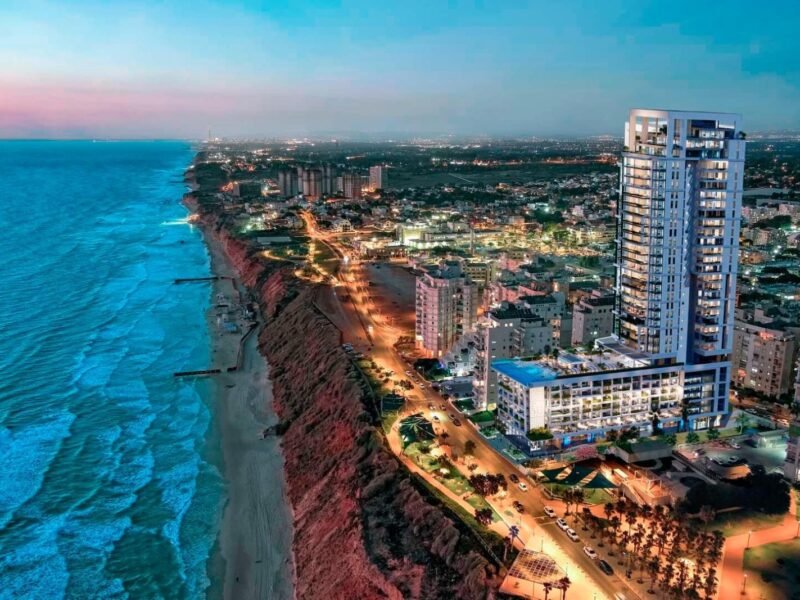 The Blue Cliff, Nitza, Netanya
